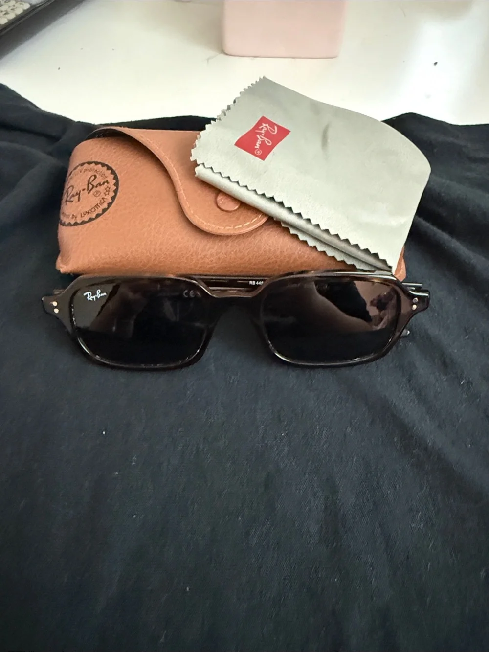 Ray-Ban Zuri Sunglasses